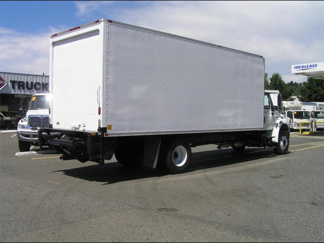 2014 INTERNATIONAL DURASTAR 4300 