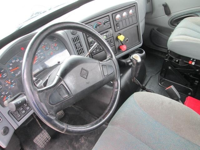 2006 INTERNATIONAL 8600 